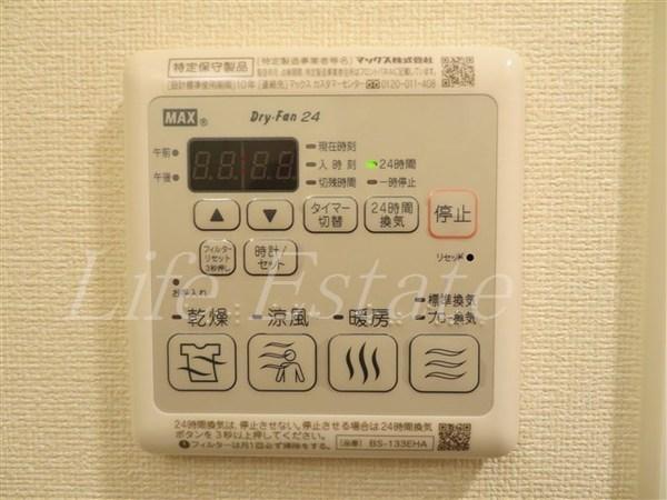 プレサンス谷町九丁目駅前