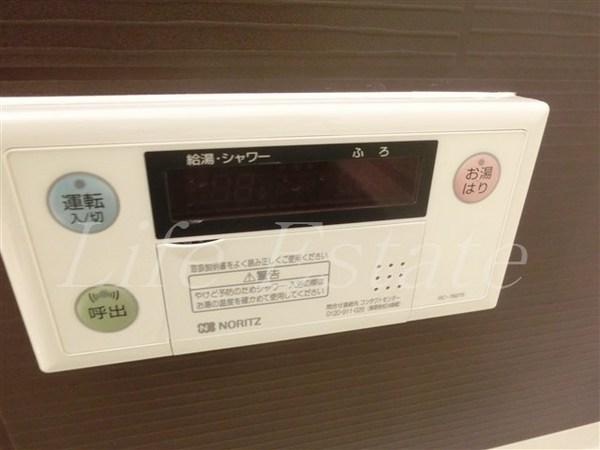 プレサンス堺筋本町駅前