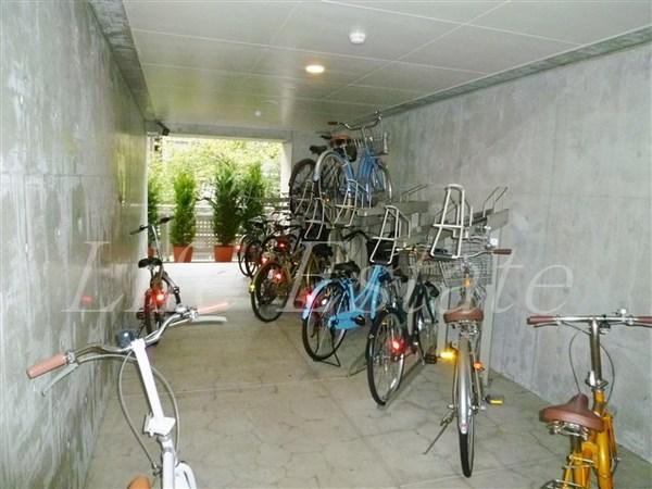 サン・ロレンツ心斎橋東