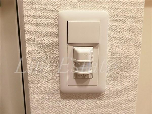 プレサンス堺筋本町駅前シェル