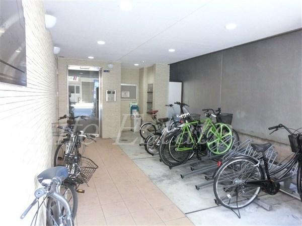 ベルメゾン本町