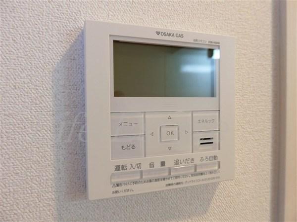 プレサンス心斎橋ニスト
