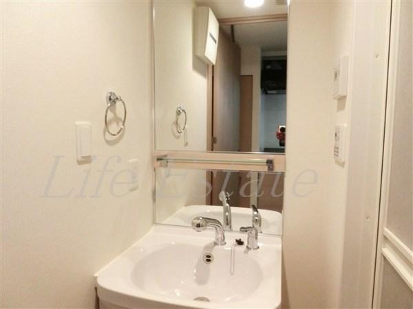 プレサンス松屋町駅前