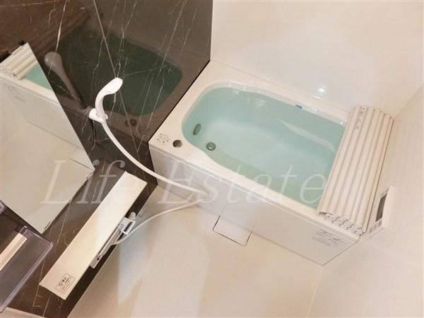 コージーコート釣鐘