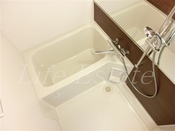 レオンコンフォート本町東Ⅲ