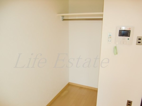 レジュールアッシュ谷町