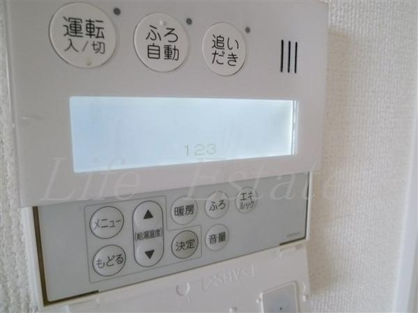 クリスタルグランツ心斎橋EAST
