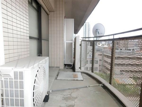 ハピネス上六