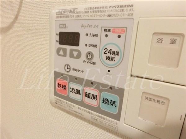 プレサンス堺筋本町駅前