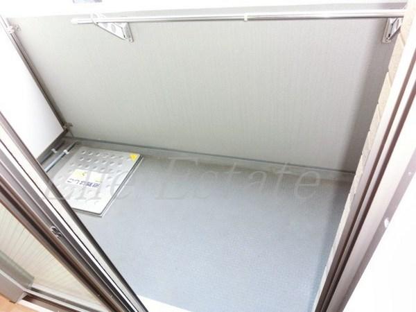大阪市中央区東高麗橋のマンション