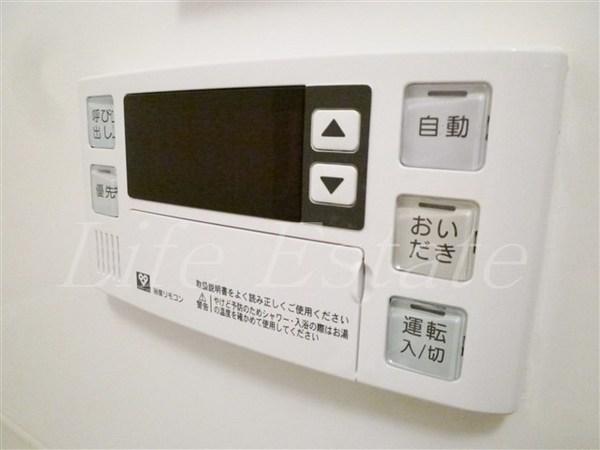 レジュールアッシュ大阪城WEST