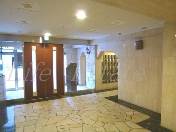プレサンス東本町