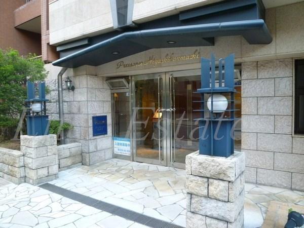 プレサンス東本町