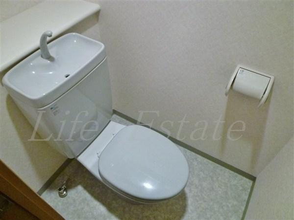 プレサンス東本町