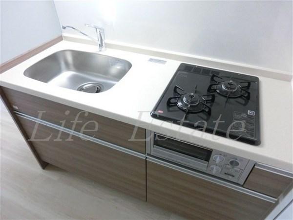 大阪市中央区鎗屋町２丁目のマンション