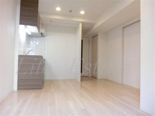 大阪市中央区鎗屋町２丁目のマンション