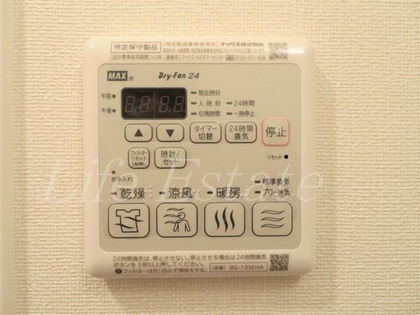 プレサンス谷町九丁目駅前