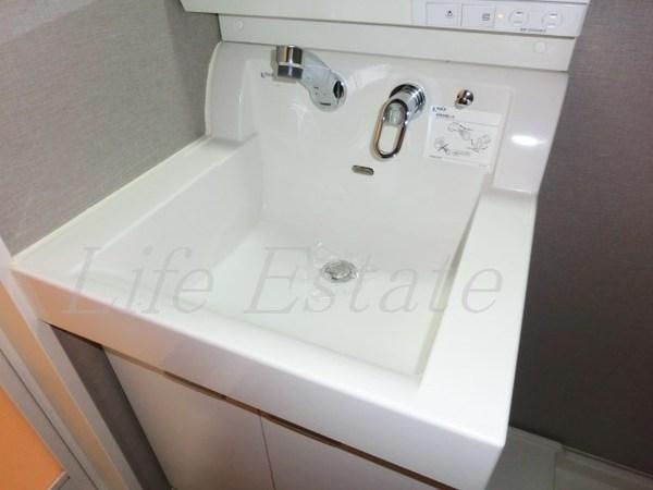 レオンコンフォート本町東