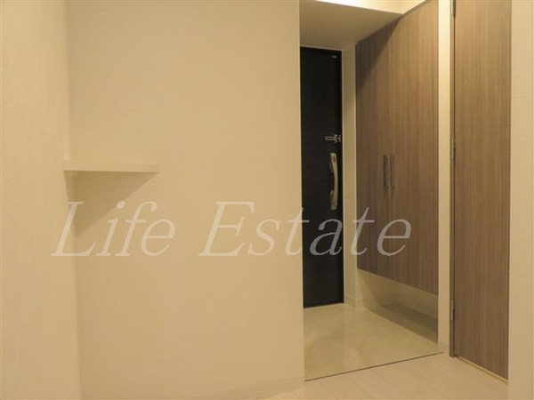 ラフォルム鎗屋町