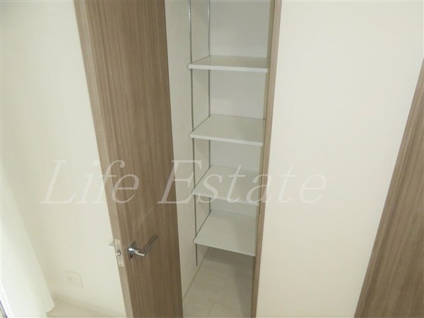 ラフォルム鎗屋町
