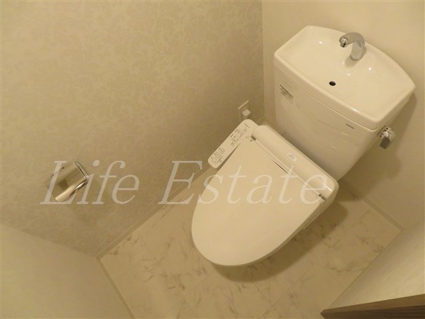 ラフォルム鎗屋町