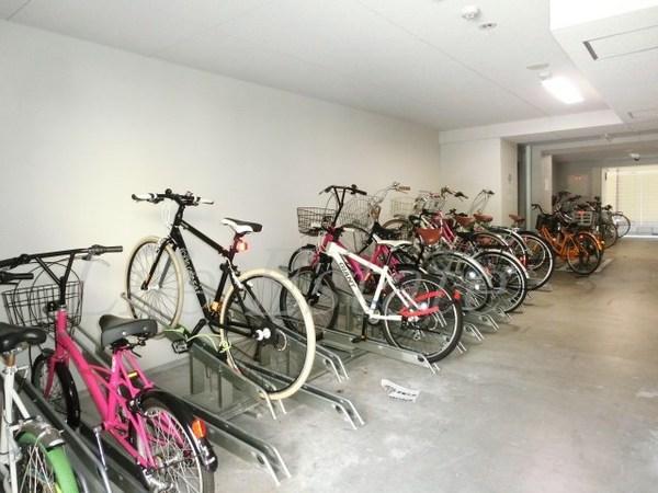 ピアグレース上本町