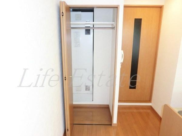 大阪市中央区南船場２丁目のマンション