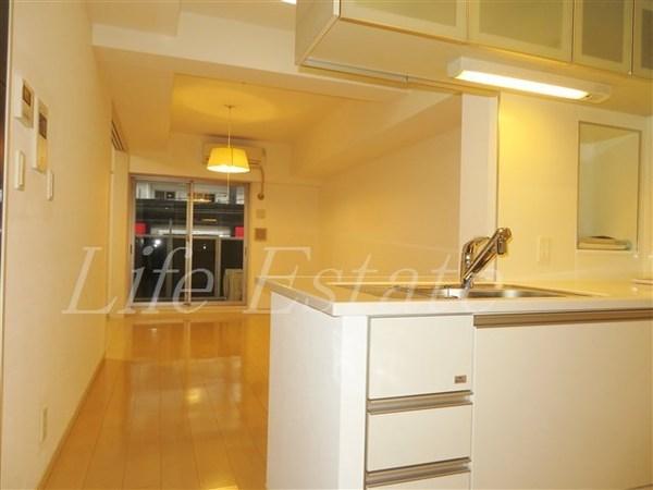 クリスタルエグゼ心斎橋