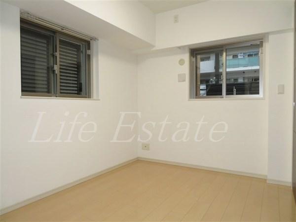 クリスタルエグゼ心斎橋