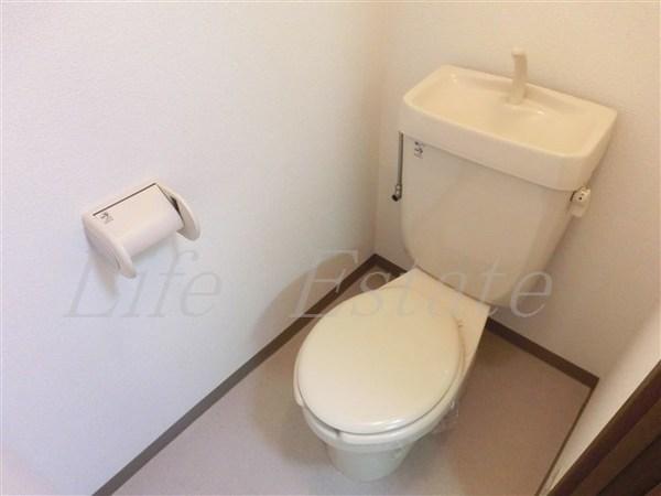 ドエル南本町