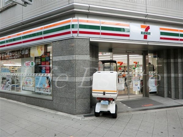 プレジオ鎗屋町(セブンイレブン大阪内本町1丁目店)