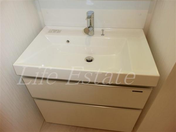 Vinoプレジオ本町