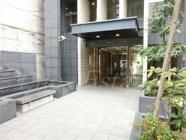 エステムプラザミッドプレイス