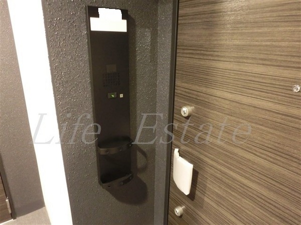 プレサンス堺筋本町駅前