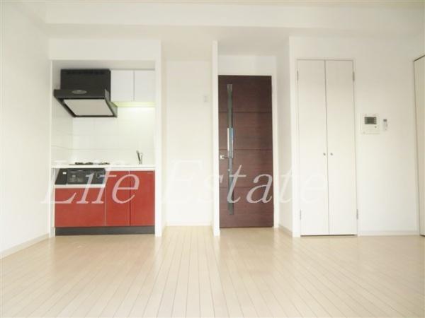 S-RESIDENCEHommachiMarks(洋室)