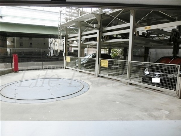 サムティ本町橋(駐車場)
