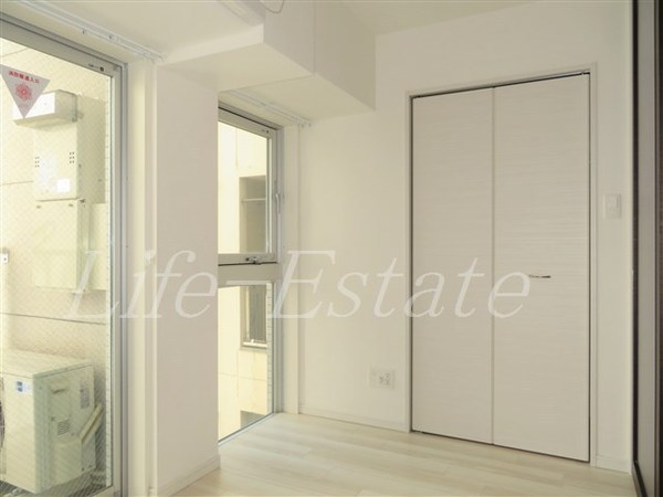 GAUDI（ガウディ）