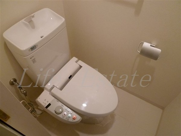 ルクレ堺筋本町レジデンス(トイレ)