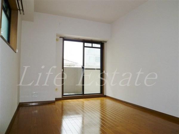 リーガル北心斎橋(洋室)