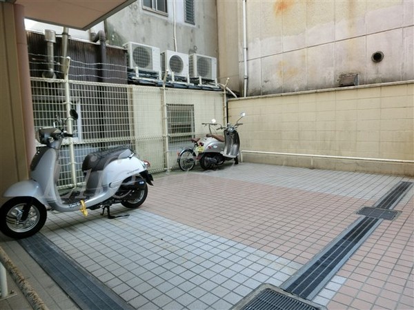大阪市天王寺区上汐３丁目のマンション