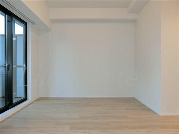 大阪市中央区南本町４丁目のマンション