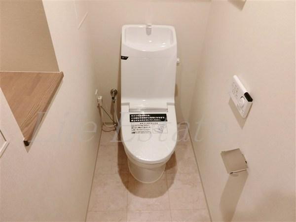 大阪市中央区南本町４丁目のマンション
