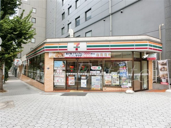 コンフォリア・リヴ谷町四丁目(セブンイレブン大阪谷町2丁目店)