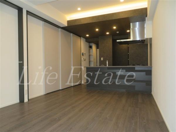 コンフォリア・リヴ谷町四丁目(リビング)