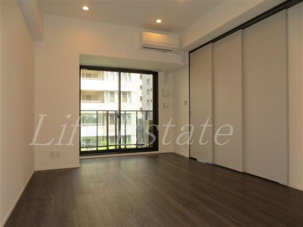 コンフォリア・リヴ谷町四丁目(リビング)