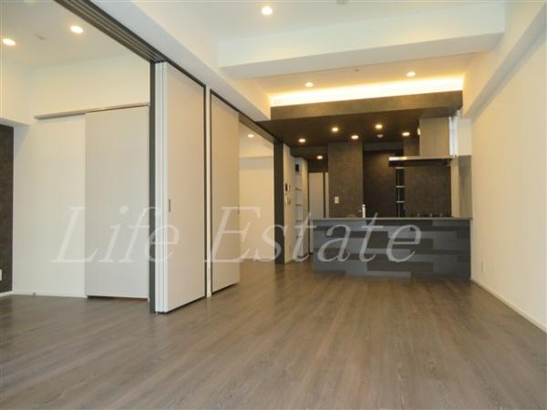 コンフォリア・リヴ谷町四丁目(リビング)