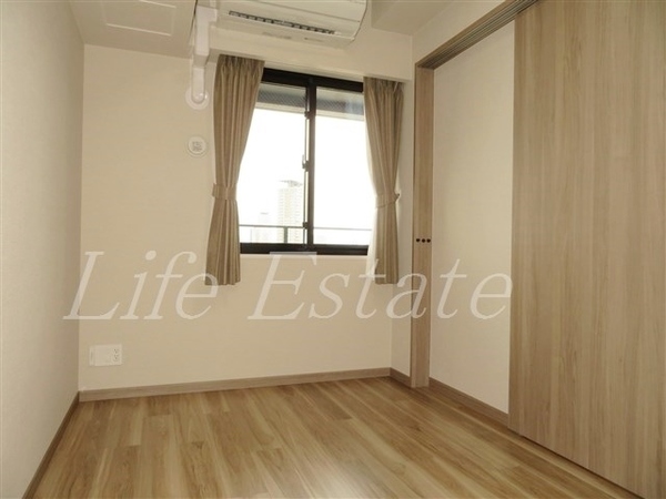 大阪市中央区久太郎町1丁目のマンション(洋室)