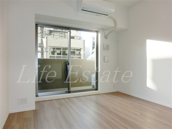 スマートカーサ伏見町(リビング)