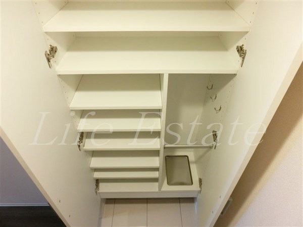 コンフォリア心斎橋EAST