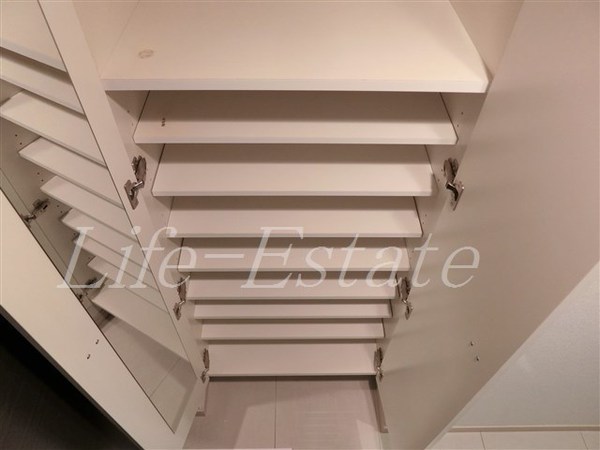 ISM谷町六丁目(収納)